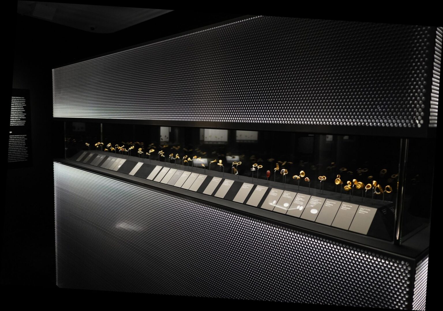 Guy Ladrière collection Ancient Gemstones in the Paris Jewelry School