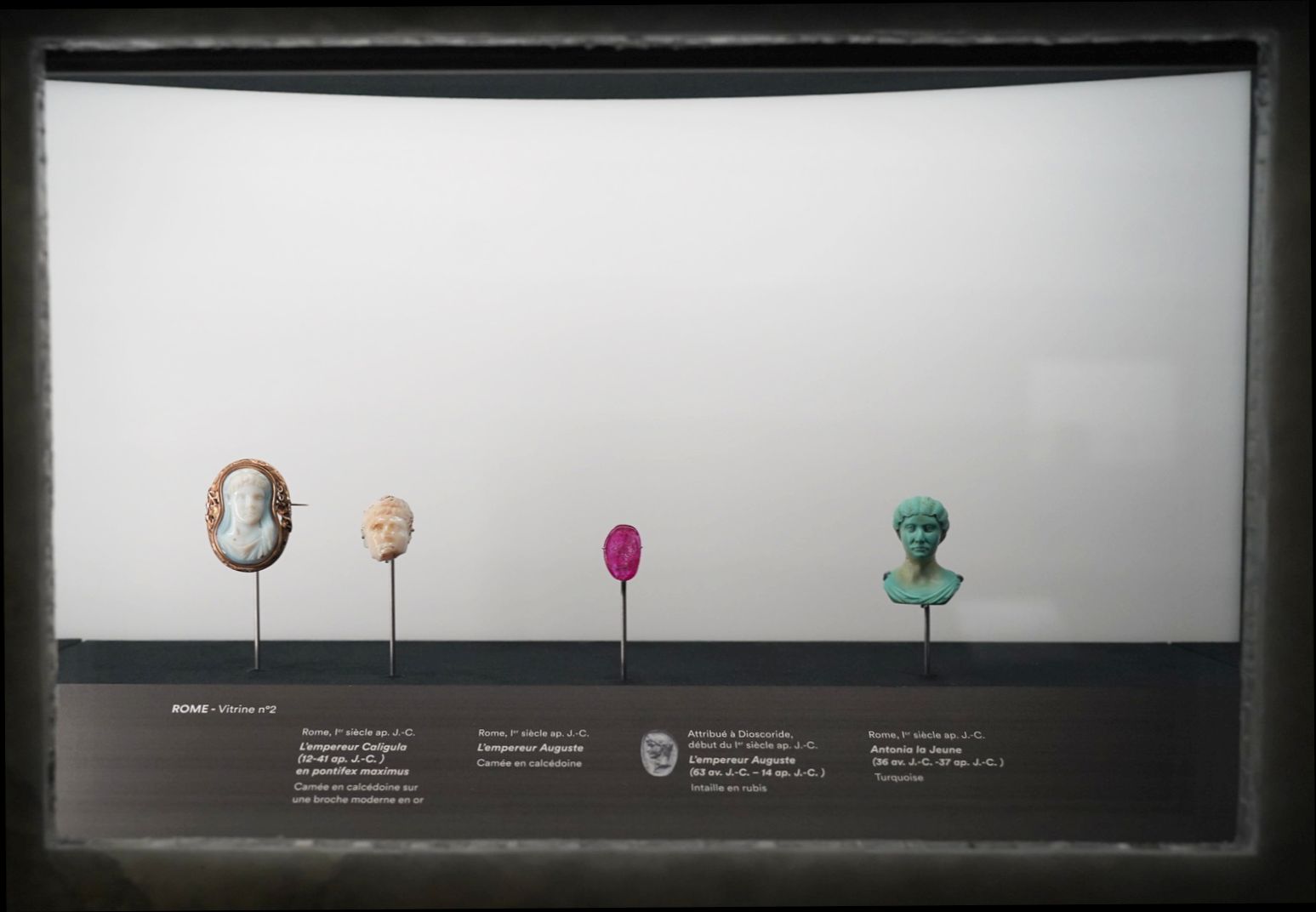 Guy Ladrière collection Ancient Gemstones in the Paris Jewelry School